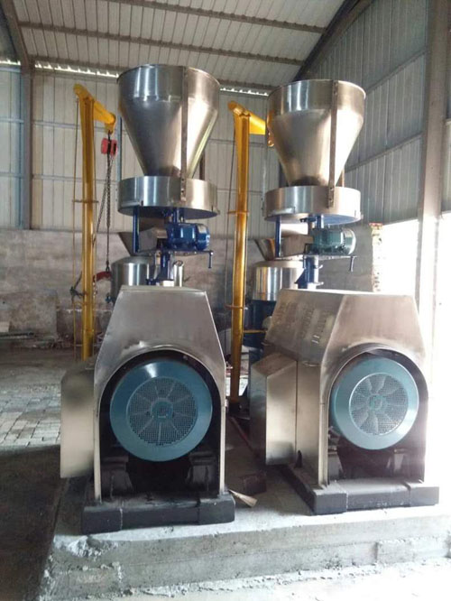 關于有機肥造粒機