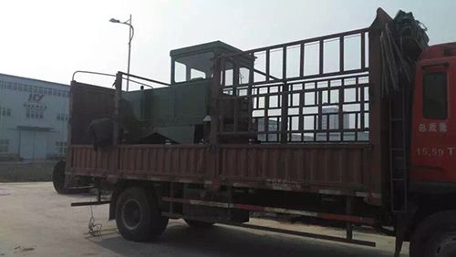 有機(jī)肥生產(chǎn)線設(shè)備裝車(chē)完畢發(fā)往河北邢臺(tái)圖1