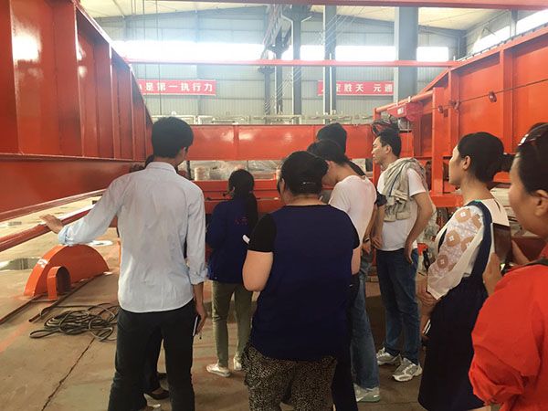 我公司組織員工去設備廠參觀學習圖11