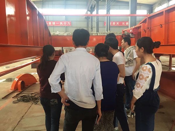 我公司組織員工去設備廠參觀學習圖2