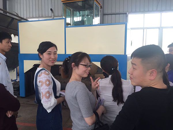 我公司組織員工去設備廠參觀學習圖3