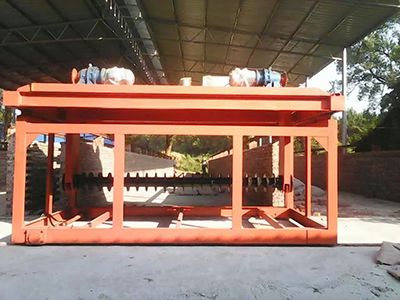 槽式翻拋機安裝現(xiàn)場圖2