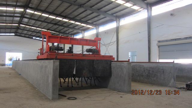 有機(jī)肥生產(chǎn)線-設(shè)備翻堆機(jī)廠家