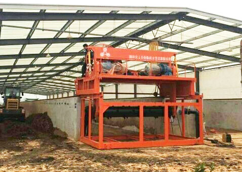 河南鶴壁有機肥翻拋機設備哪個廠家好？