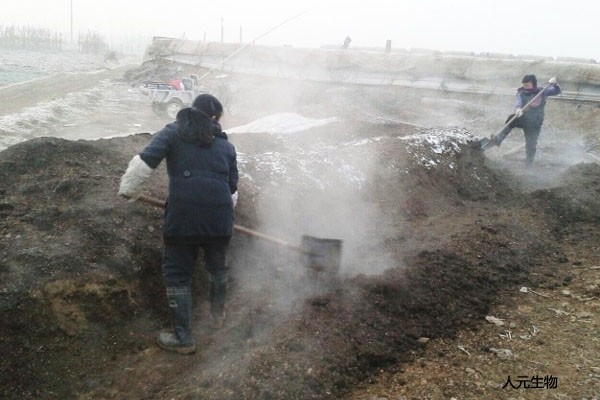 堆肥發(fā)酵制作有機肥的工藝方法